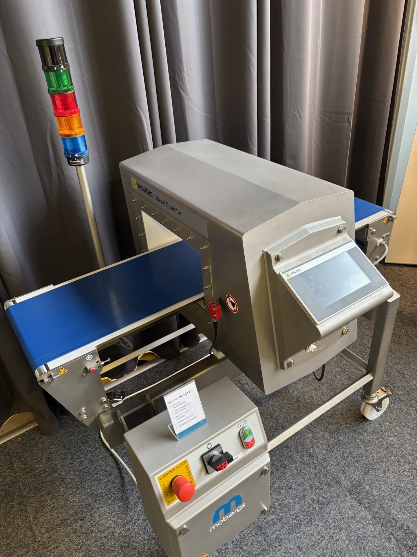 Nytt/Demo i Lager Metalldetektor Varicon-D 1300-300-350-200-IC (Intuity + Think) 2 Nytt/Demo i Lager Metalldetektor Varicon-D 1300-300-350-200-IC (Intuity + Think) - Bild 2